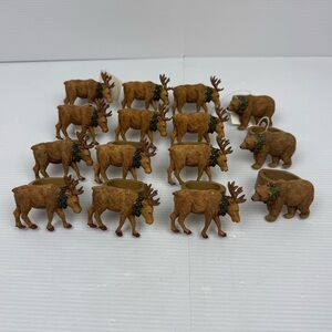 VTG Lot Of 15 Resin Christmas Napkin Rings Holiday Wreath 12 Reindeer 3Bear READ